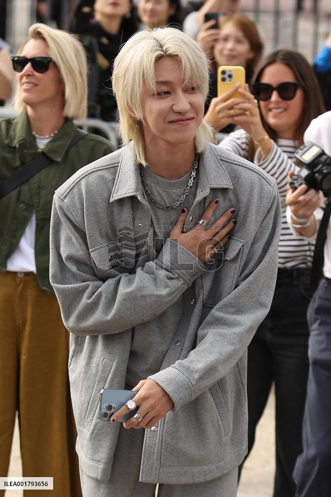 PFW - Givenchy Womenswear Spring/Summer 2024 - Arrivals NB