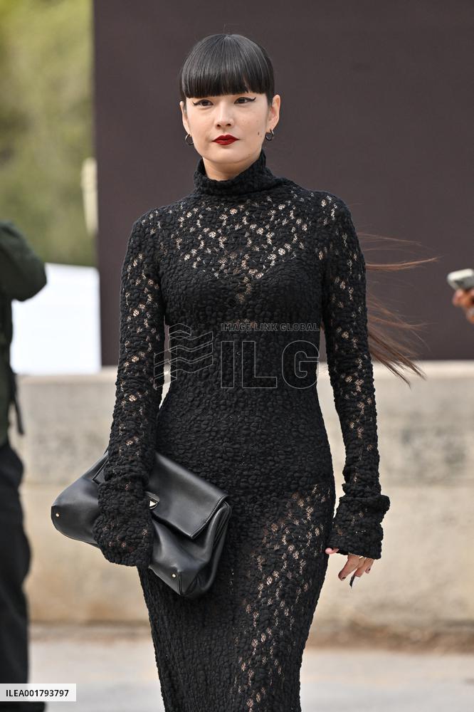 PFW Chloe Arrivals
