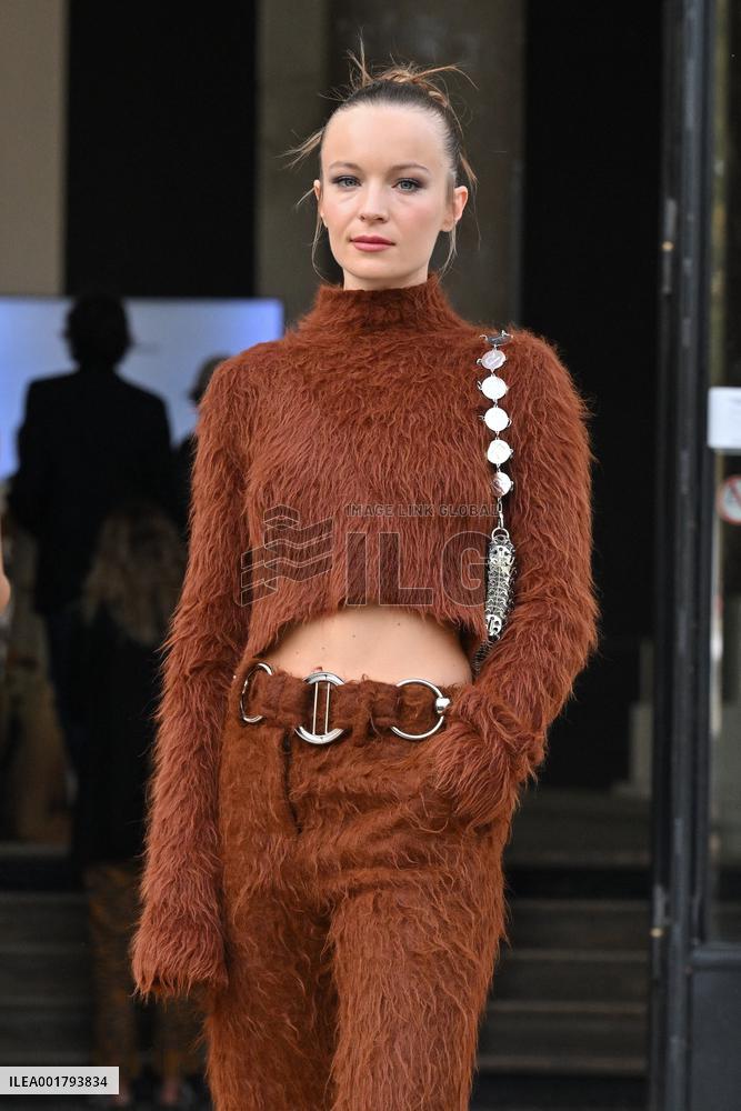PFW Rabanne Arrivals