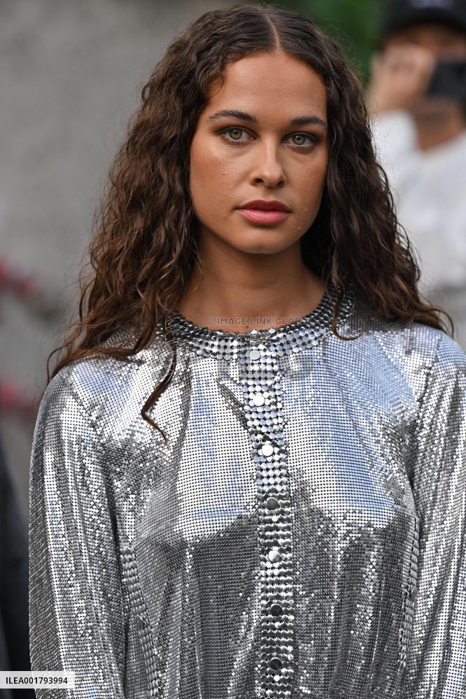 PFW Rabanne Arrivals