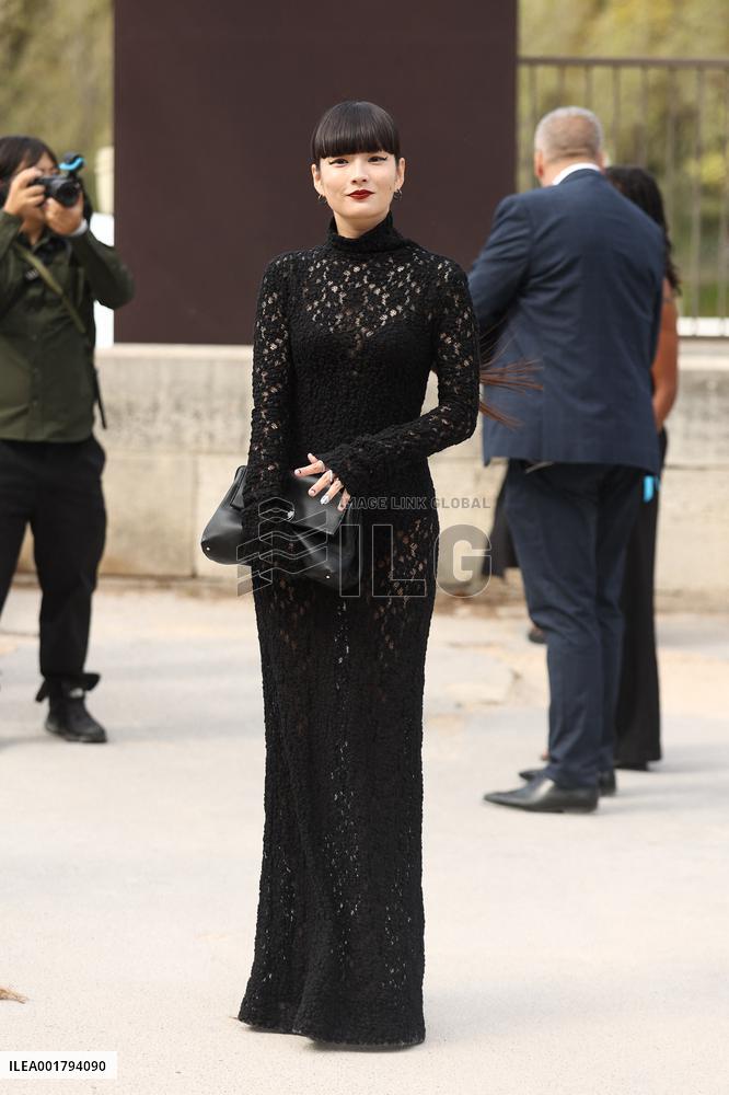 PFW - CHLOE Womenswear Spring/Summer 2024 - Arrivals NB