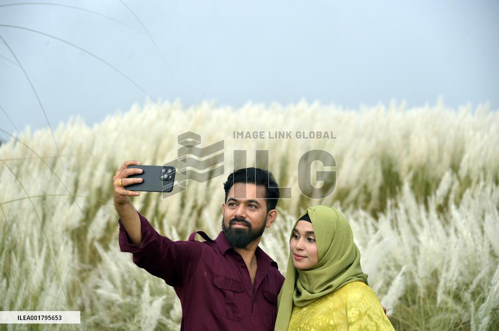 BANGLADESH-DHAKA-KANS-GRASS