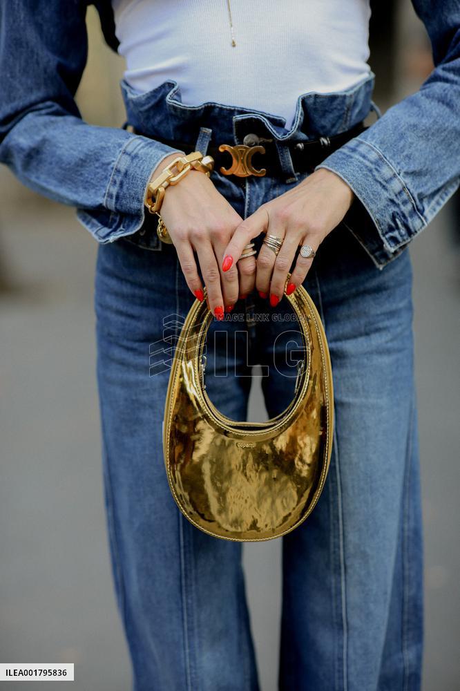 PFW - Roger Vivier Street Style