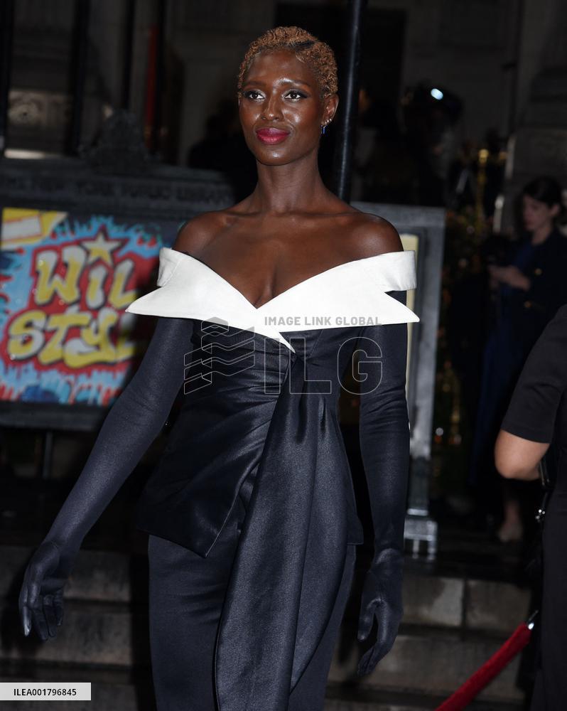 The Albies Outside Arrivals - NYC