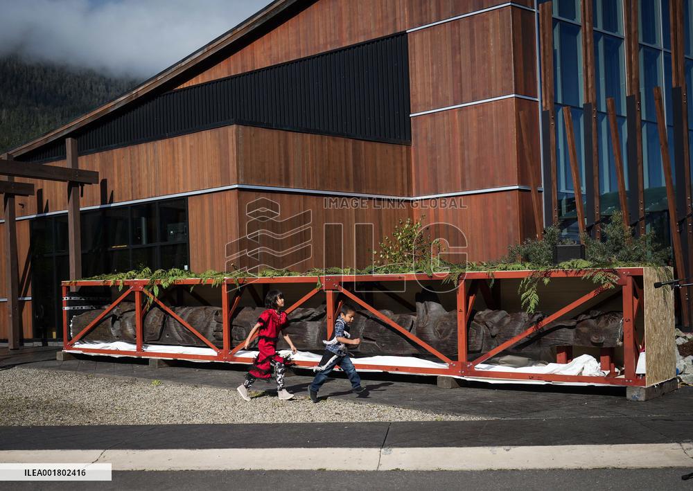 Nisga'a Nation Celebrates Totem's Return To B.C.- Canada
