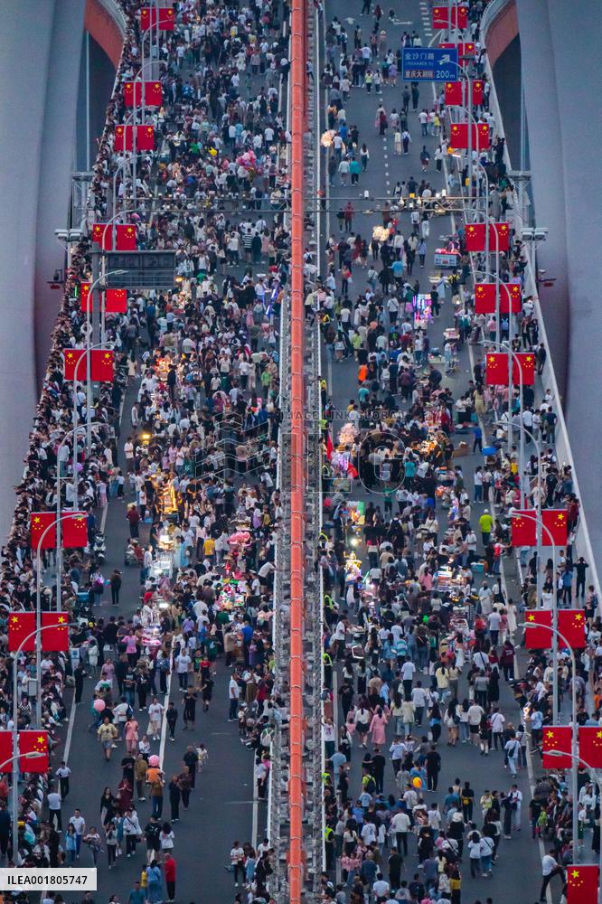 Tour in Chongqing During National Day