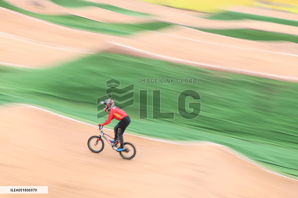 (SP)CHINA-CHUN'AN-ASIAN GAMES-CYCLING BMX RACING(CN)