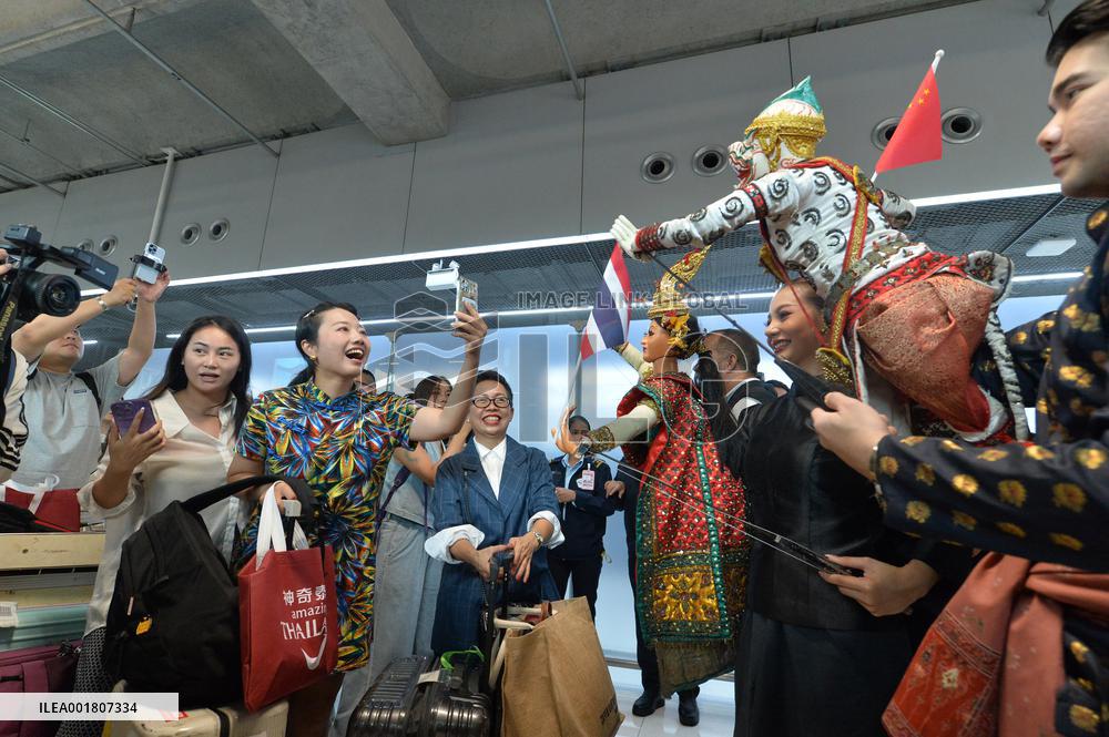 Xinhua Headlines: China's National Day holiday traveling spree a boon for global tourism