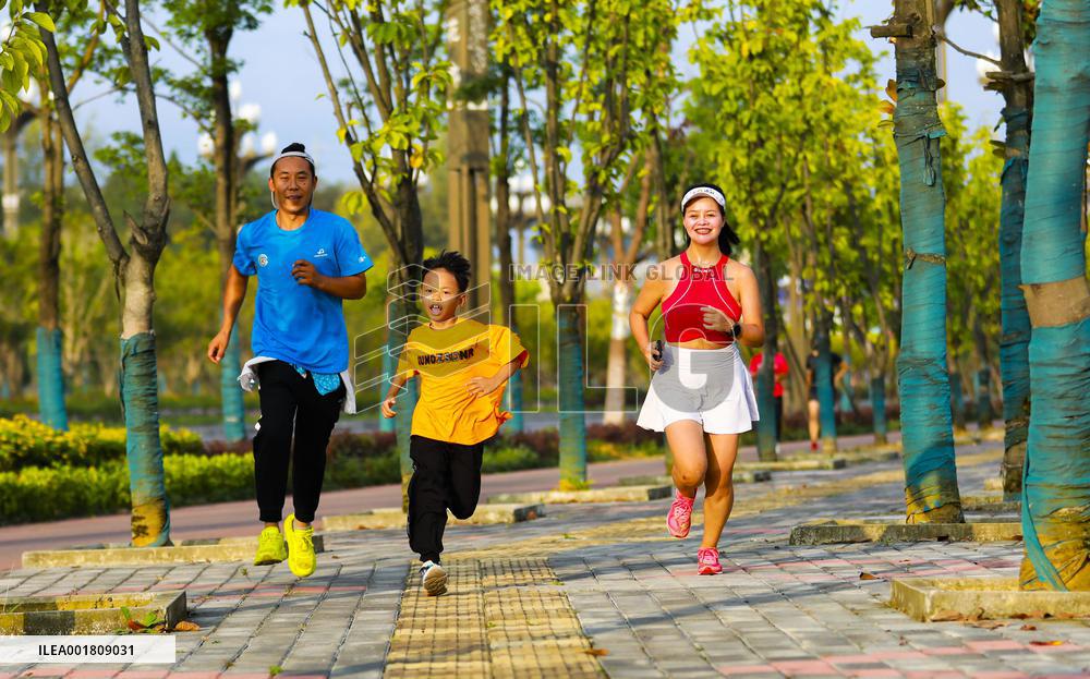 CHINA-NATIONAL DAY-HOLIDAY LIFE (CN)