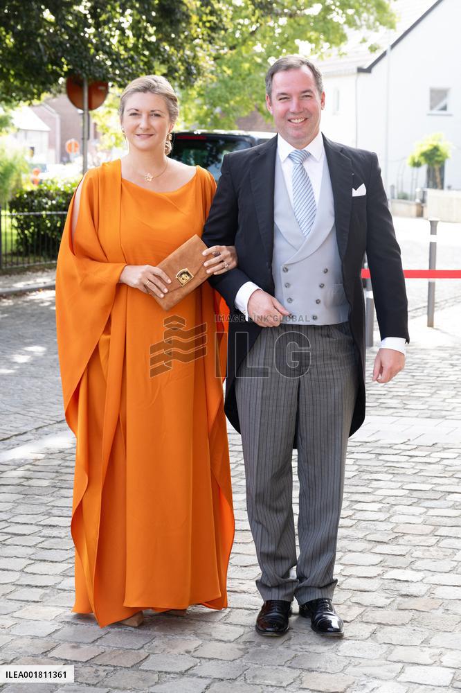 Wedding of Archiduc Alexander of Habsbourg-Lorraine and Countess Natacha Roumiantzoff-Pachkevitch - Beloeil