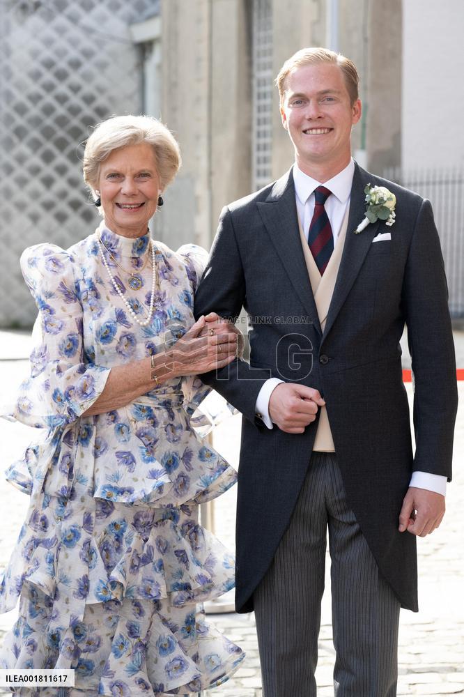 Wedding of Archiduc Alexander of Habsbourg-Lorraine and Countess Natacha Roumiantzoff-Pachkevitch - Beloeil
