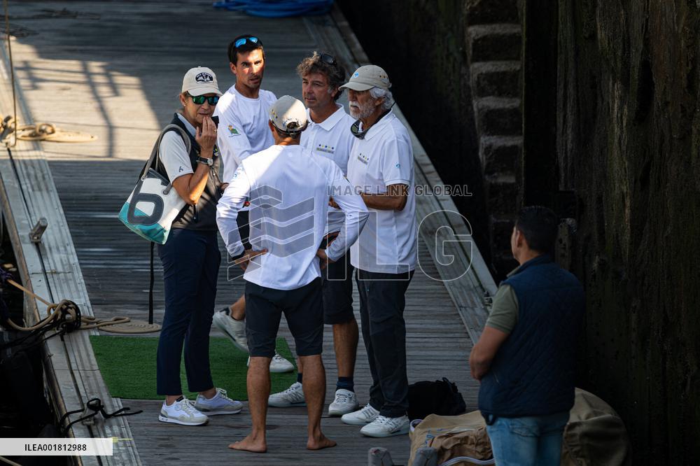 King Juan Carlos And Infanta Elena Enjoy The Third Day Of Regattas - Sanxenxo