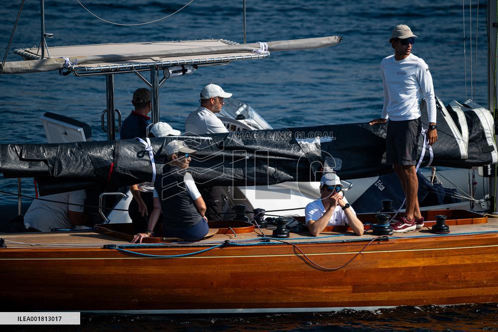 King Juan Carlos And Infanta Elena Enjoy The Third Day Of Regattas - Sanxenxo