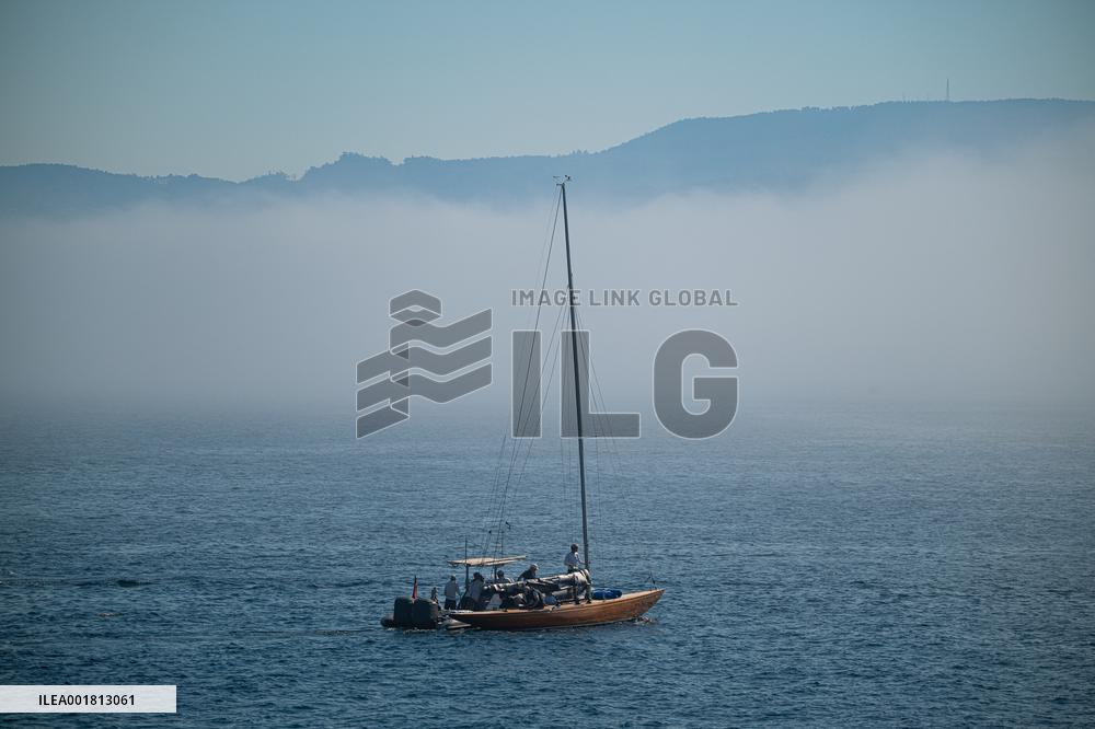 King Juan Carlos And Infanta Elena Enjoy The Third Day Of Regattas - Sanxenxo