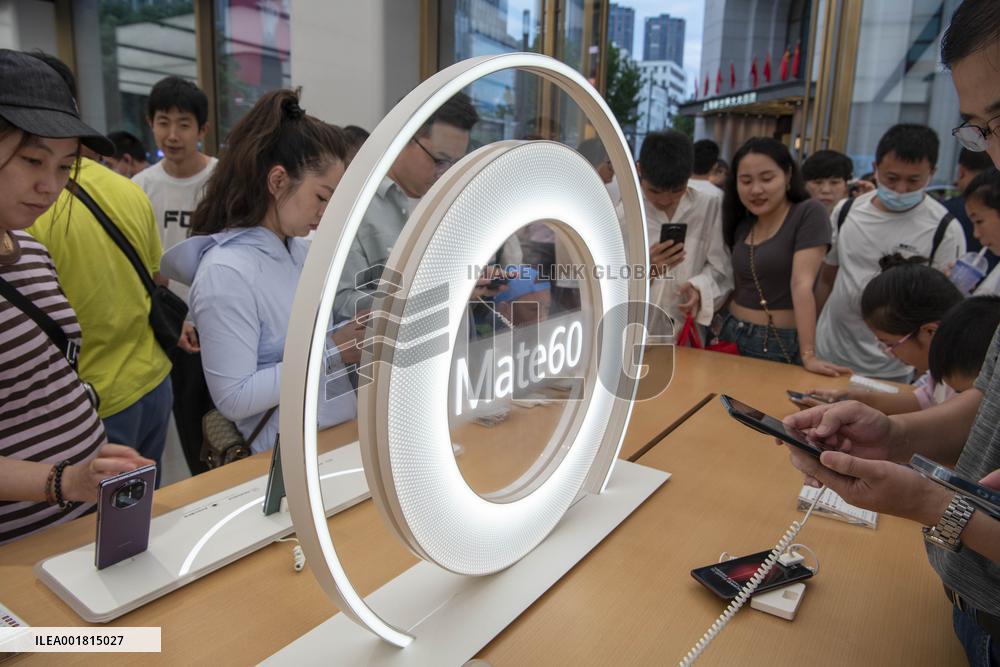 Customers At Huawei Store in Shanghai