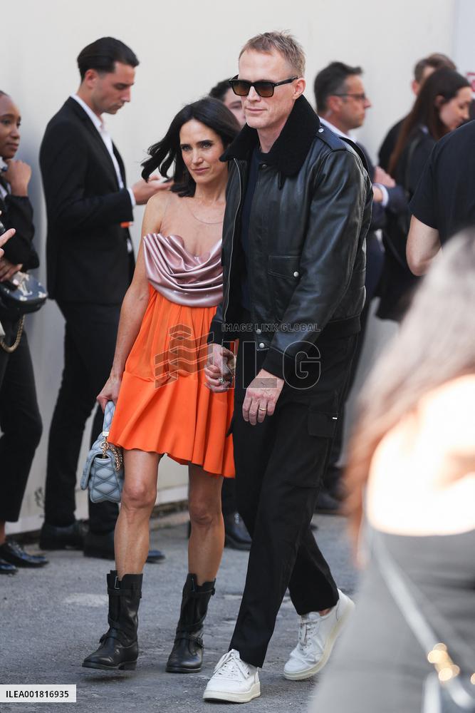 PFW - Louis Vuitton Womenswear Spring-Summer 2024 - Arrivals NB