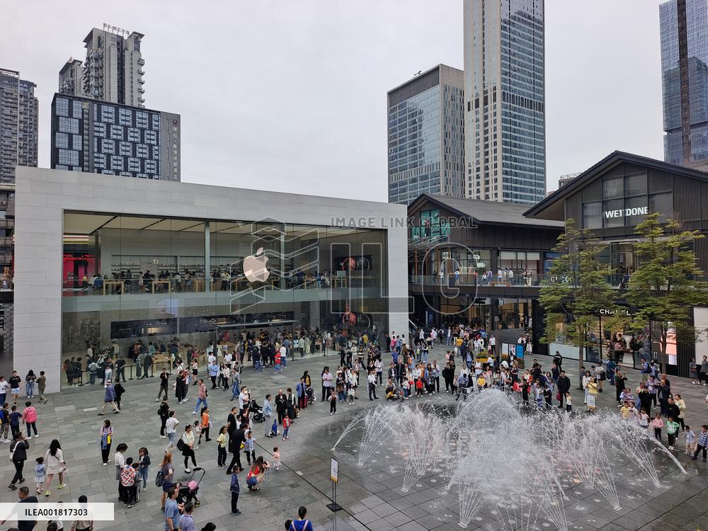 Apple Retail Store in Chengdu