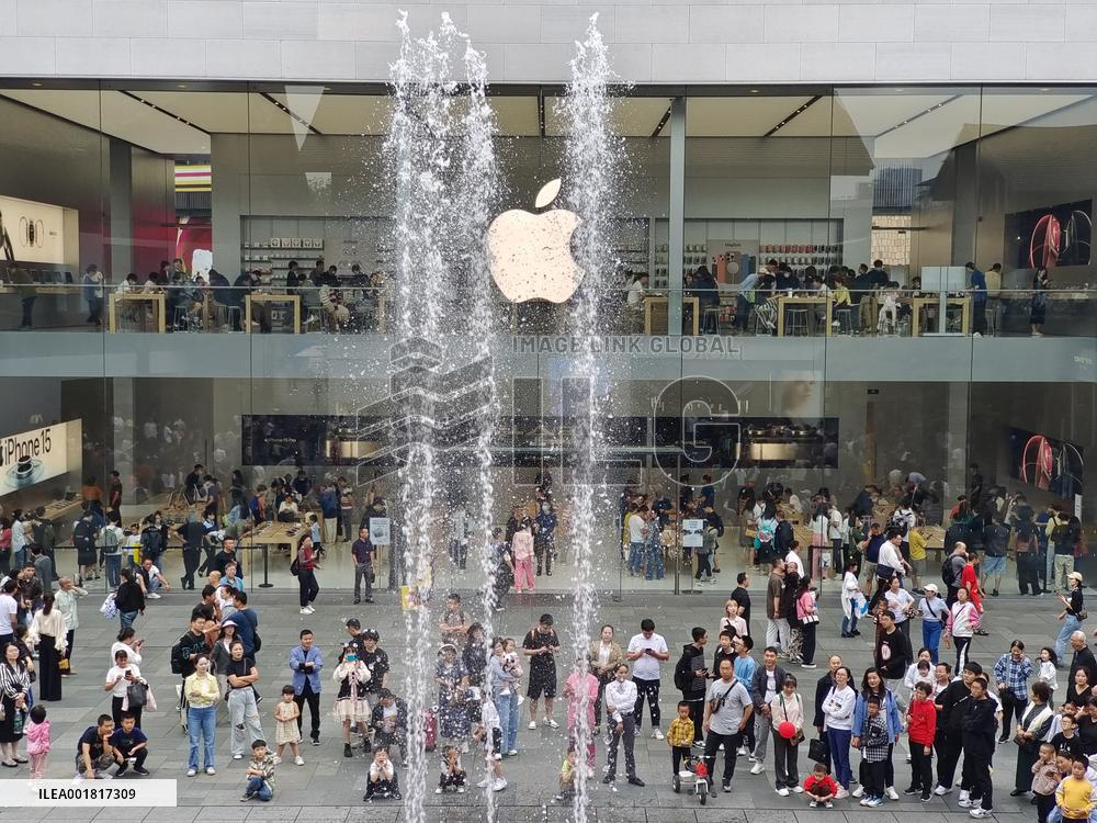 Apple Retail Store in Chengdu