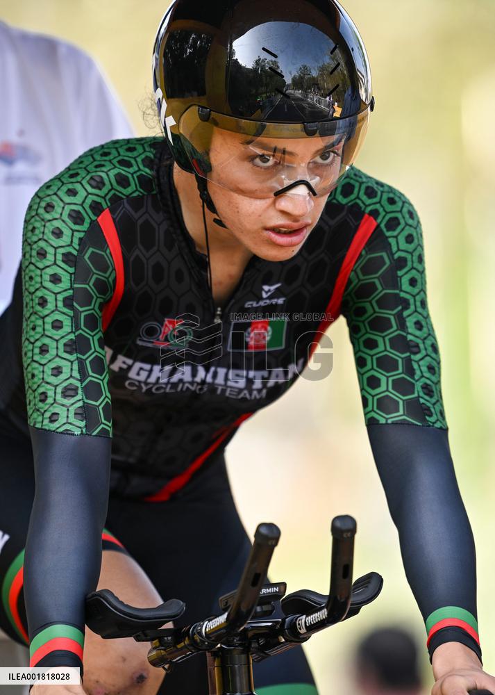 (SP)CHINA-CHUN'AN-ASIAN GAMES-CYCLING ROAD(CN)