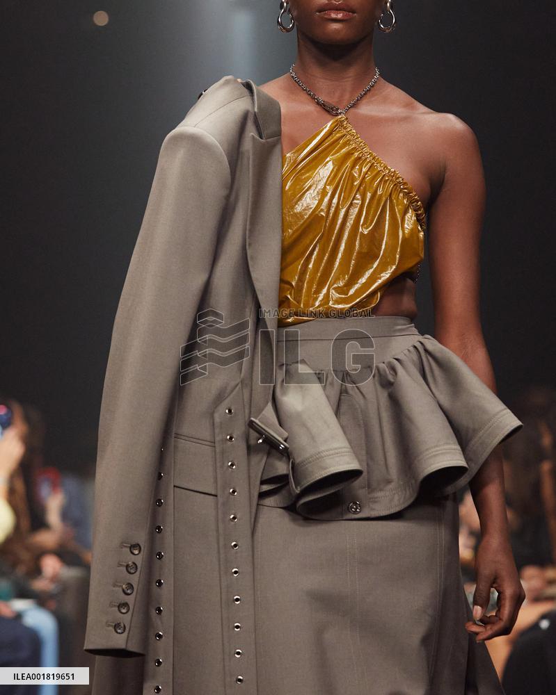 PFW - Rokh Runway