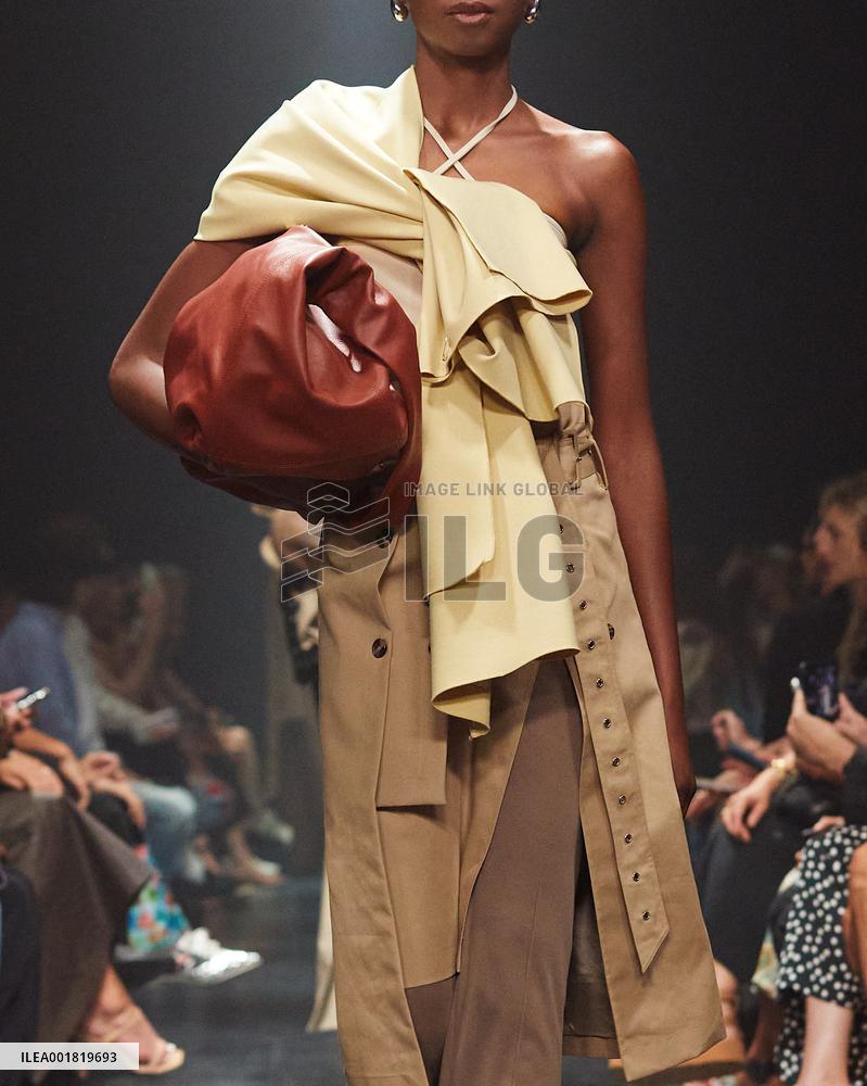 PFW - Rokh Runway