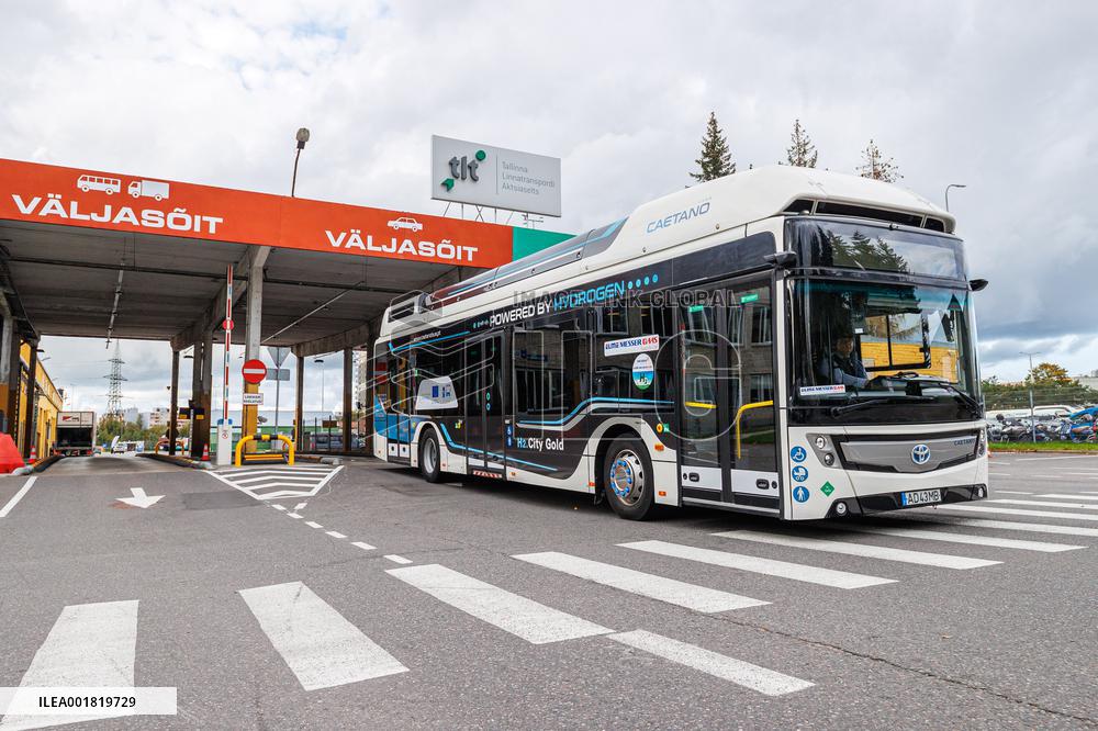 City of Tallinn test-driving hydrogen buses