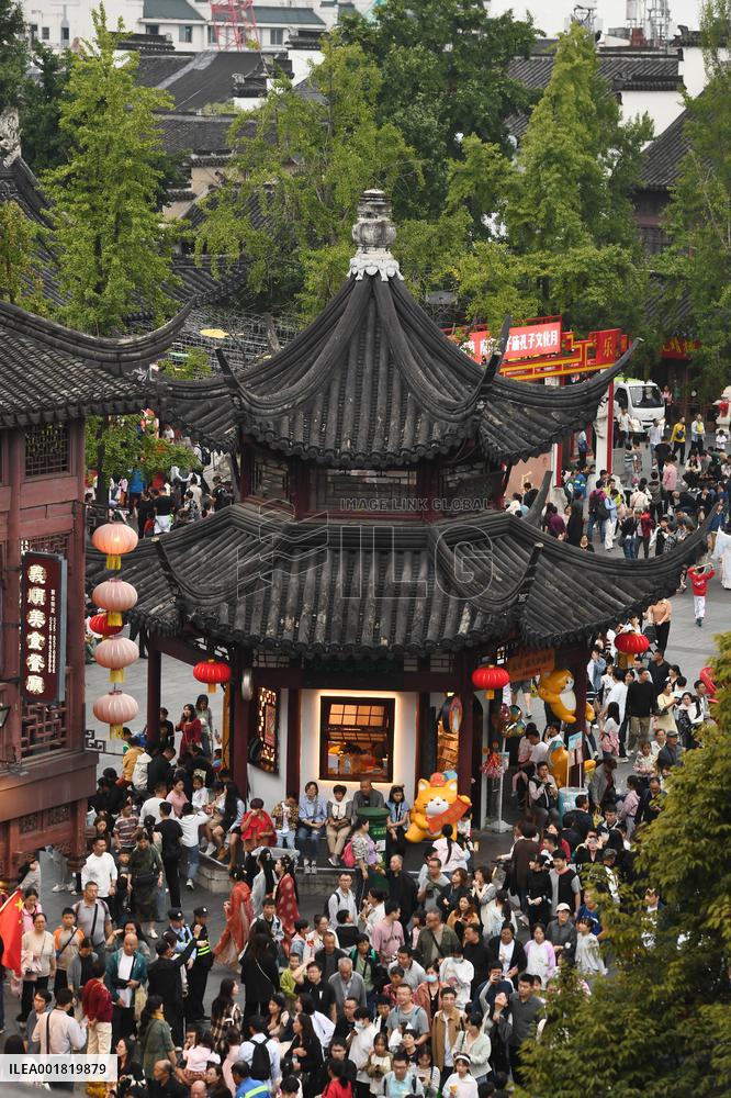 Tourist Travel Confucius Temple Scenic Area in Nanjing