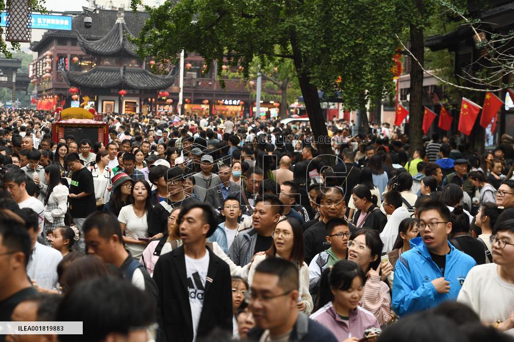 Tourist Travel Confucius Temple Scenic Area in Nanjing