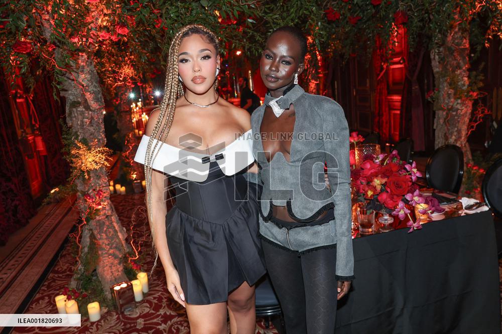 Incredible Occasion Party For Jordyn Woods Birthday - Paris