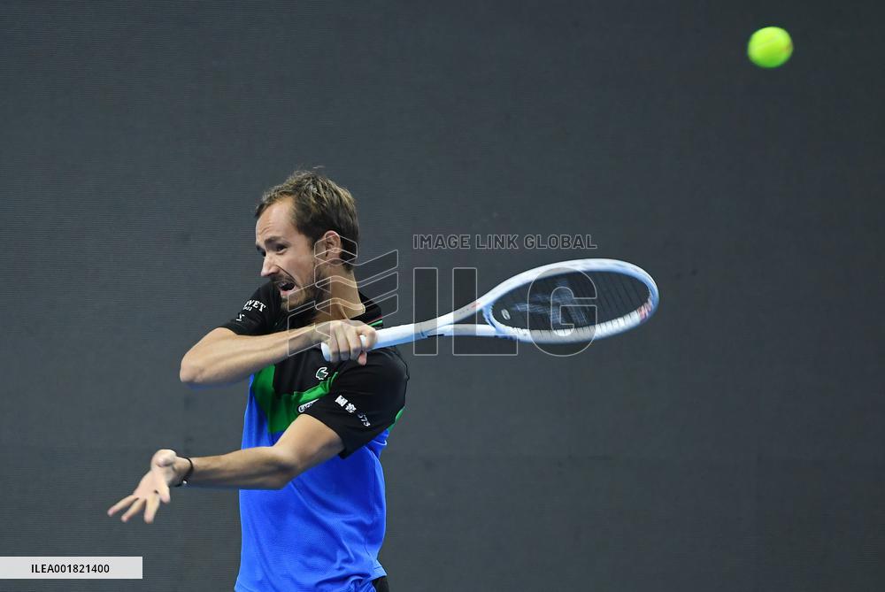 (SP)CHINA-BEIJING-TENNIS-CHINA OPEN-MEN'S SINGLES-SEMIFINAL (CN)