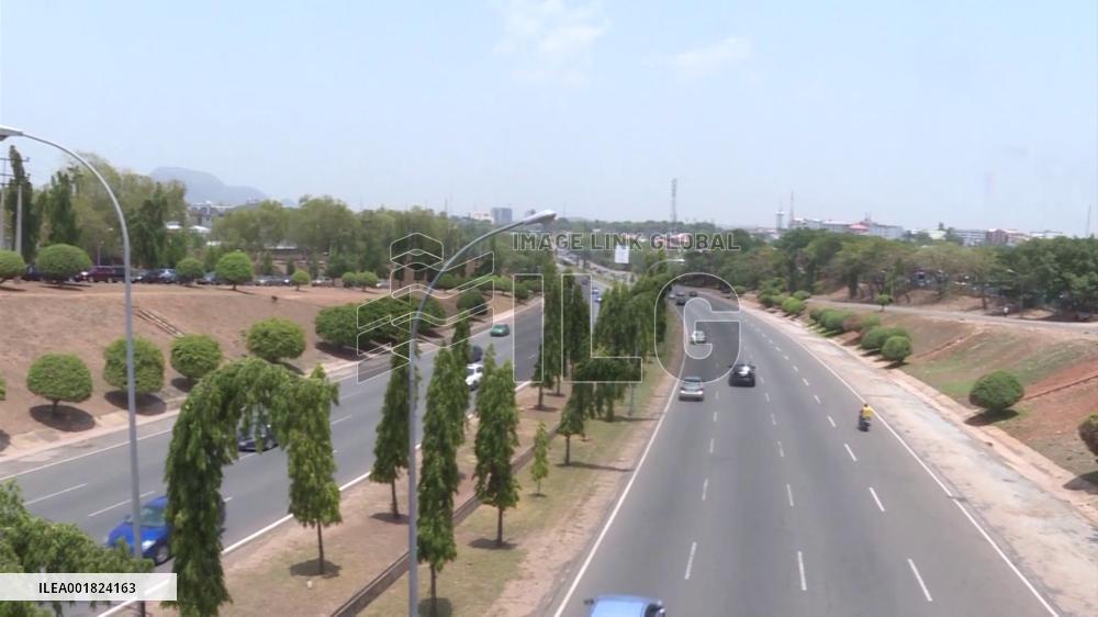 Nigeria's labor unions suspend industrial action over economic hardship