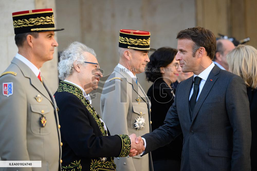 Tribute To Helene Carrere d'Encausse - Paris