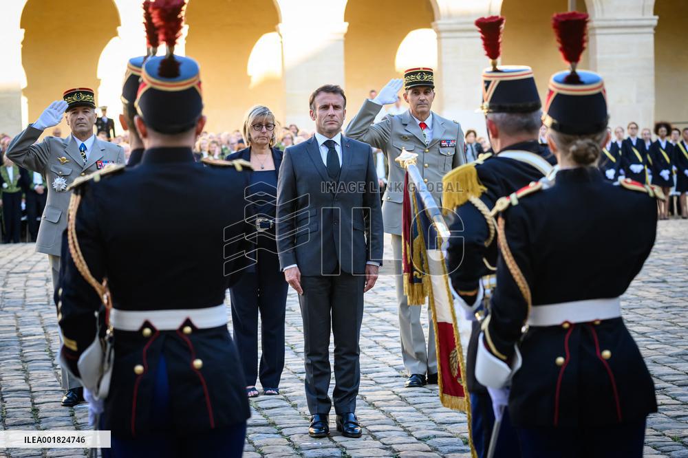 Tribute To Helene Carrere d'Encausse - Paris