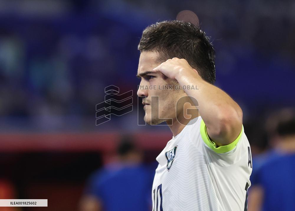 (SP)CHINA-HANGZHOU-ASIAN GAMES-FOOTBALL (CN)