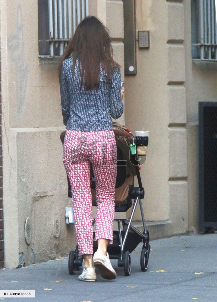 Emily Ratajkowski Walking In The West Village