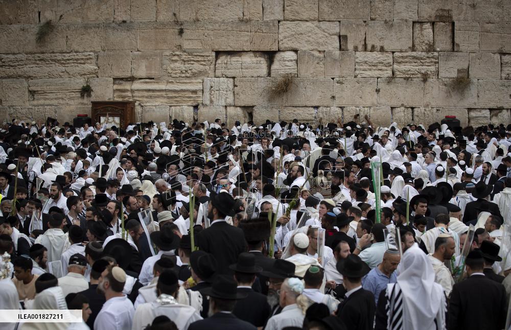 MIDEAST-JERUSALEM-SUKKOT