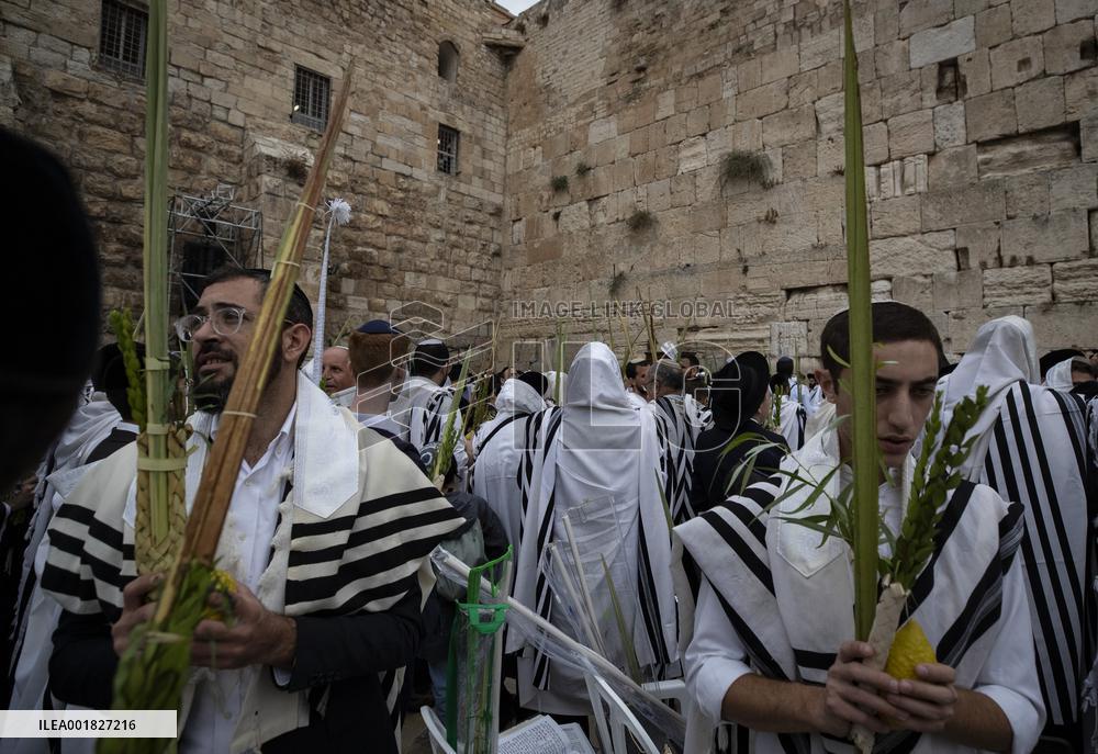 MIDEAST-JERUSALEM-SUKKOT