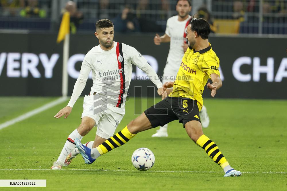 (SP)GERMANY-DORTMUND-FOOTBALL-UEFA CHAMPIONS LEAGUE-DORTMUND VS AC MILAN