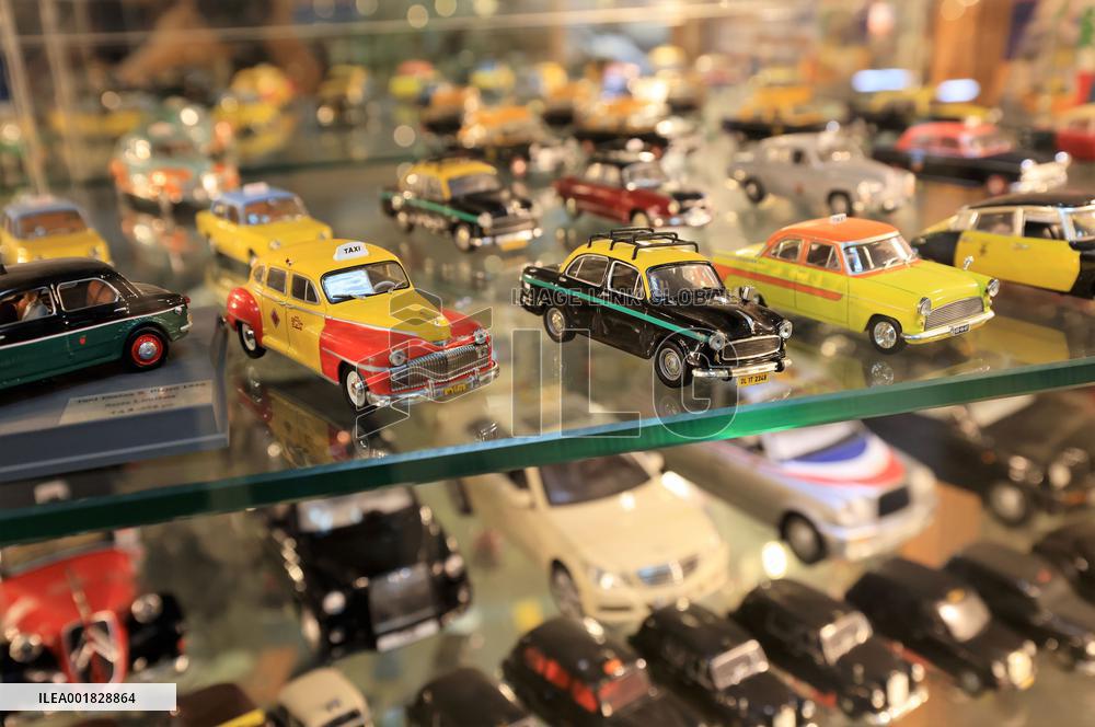 LEBANON-BILLY KARAM MUSEUM-COLLECTION