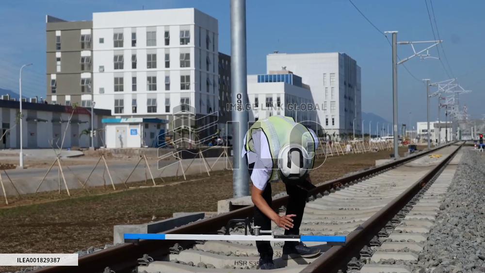 Indonesian engineer gains valuable experience from Jakarta-Bandung HSR