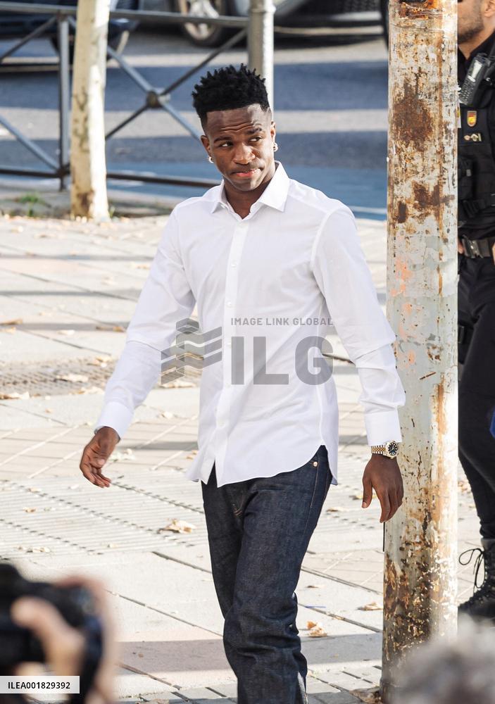 Vinicius Jr Testifies From On Racist Insults Received - Madrid
