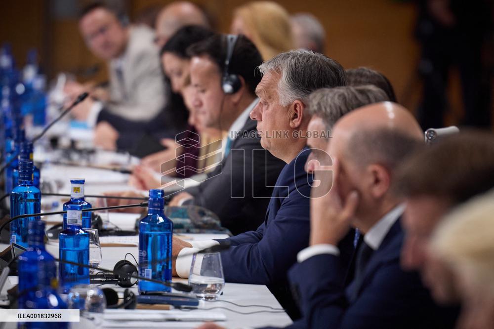 Zelensky At The EU Political Community Summit - Granada