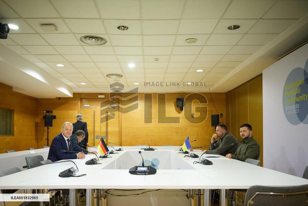 Zelensky At The EU Political Community Summit - Granada