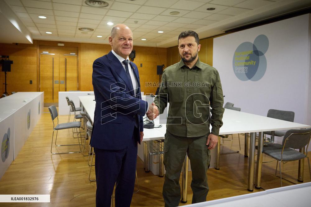 Zelensky At The EU Political Community Summit - Granada