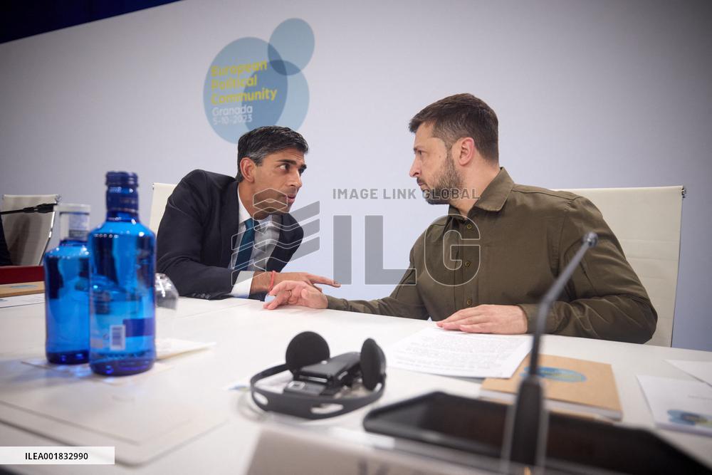 Zelensky At The EU Political Community Summit - Granada