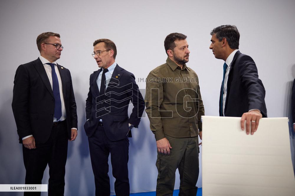 Zelensky At The EU Political Community Summit - Granada