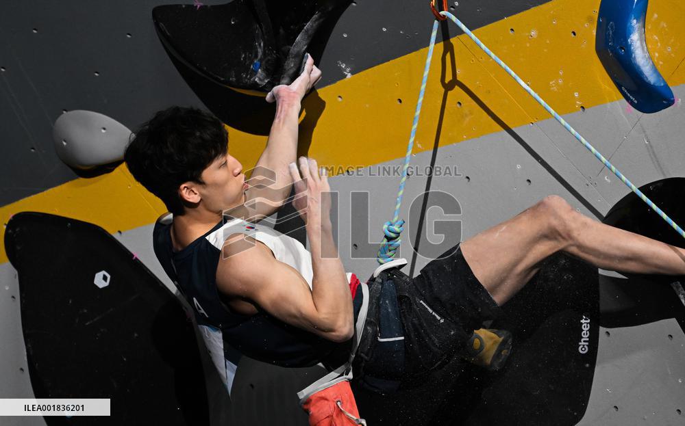 (SP)CHINA-SHAOXING-ASIAN GAMES-SPORT CLIMBING(CN)