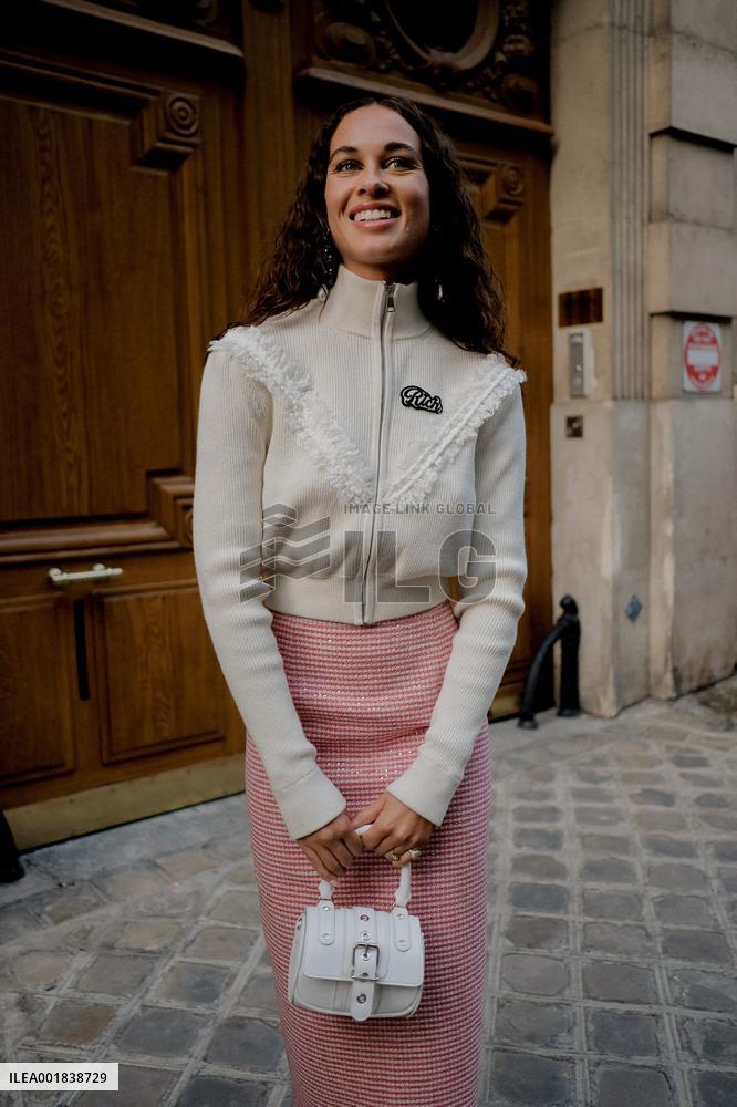 PFW - Street Style