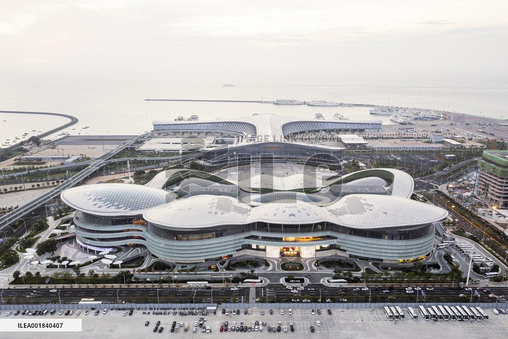 CHINA-HAINAN-HOLIDAY-OFFSHORE DUTY-FREE SALES (CN)