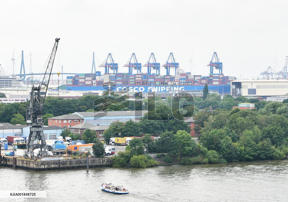 Xinhua Headlines: China, Europe forge deeper ties via thriving maritime trade routes